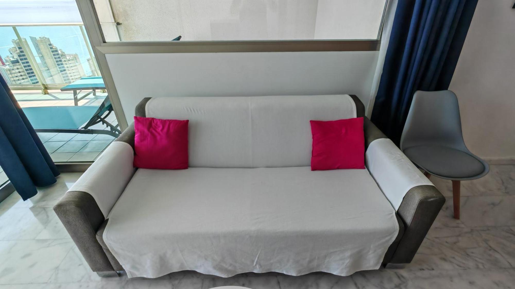 Benidorm High Rise Apartments - Sea Views - Torre Lugano المظهر الخارجي الصورة