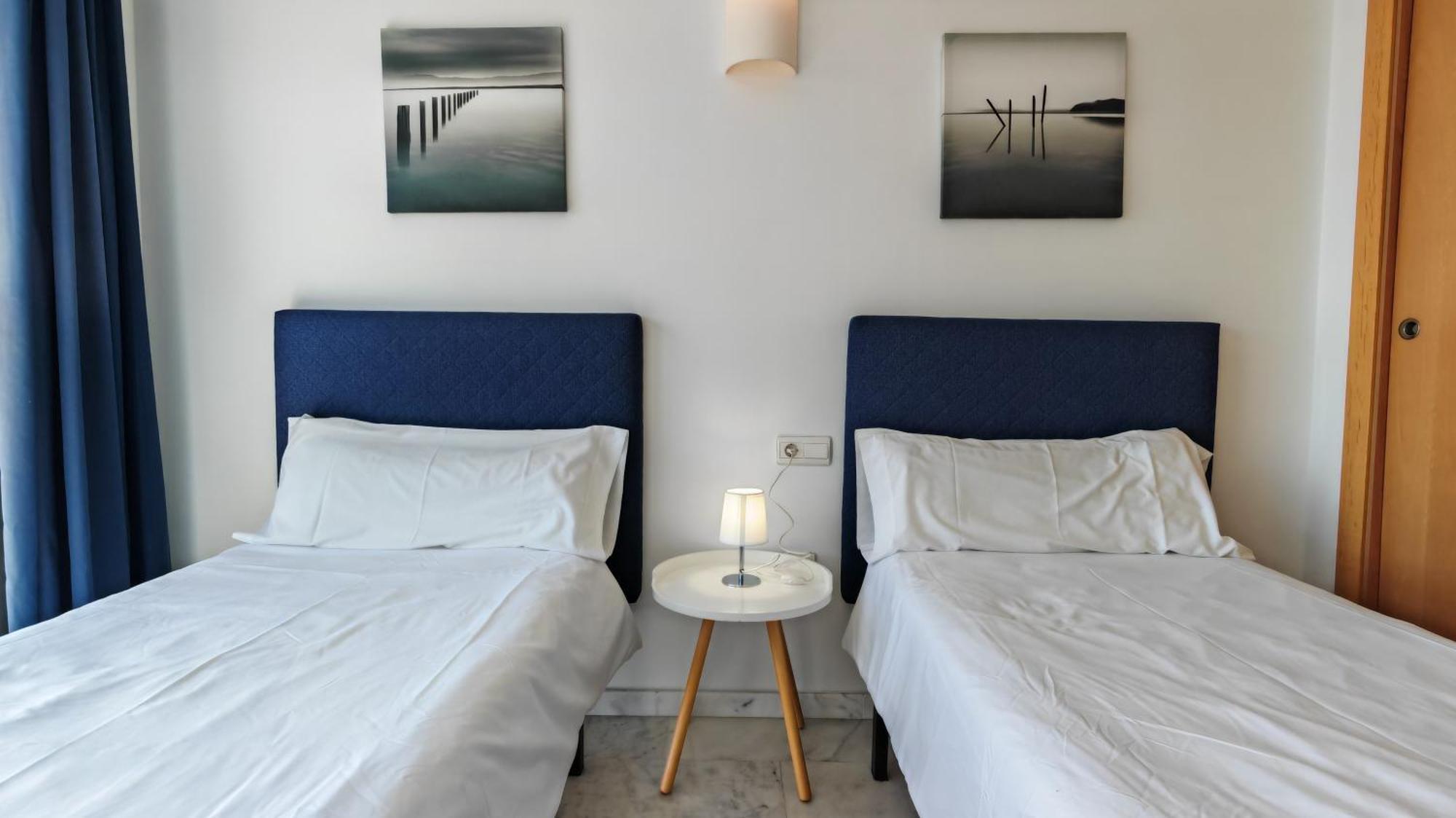 Benidorm High Rise Apartments - Sea Views - Torre Lugano المظهر الخارجي الصورة